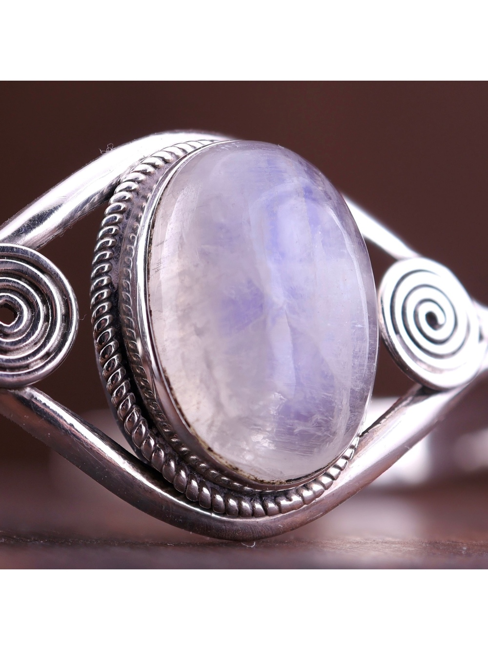 Vintage .925 Sterling Silver Rainbow Moonstone Artisan Cuff Bracelet - Picture 5 of 10